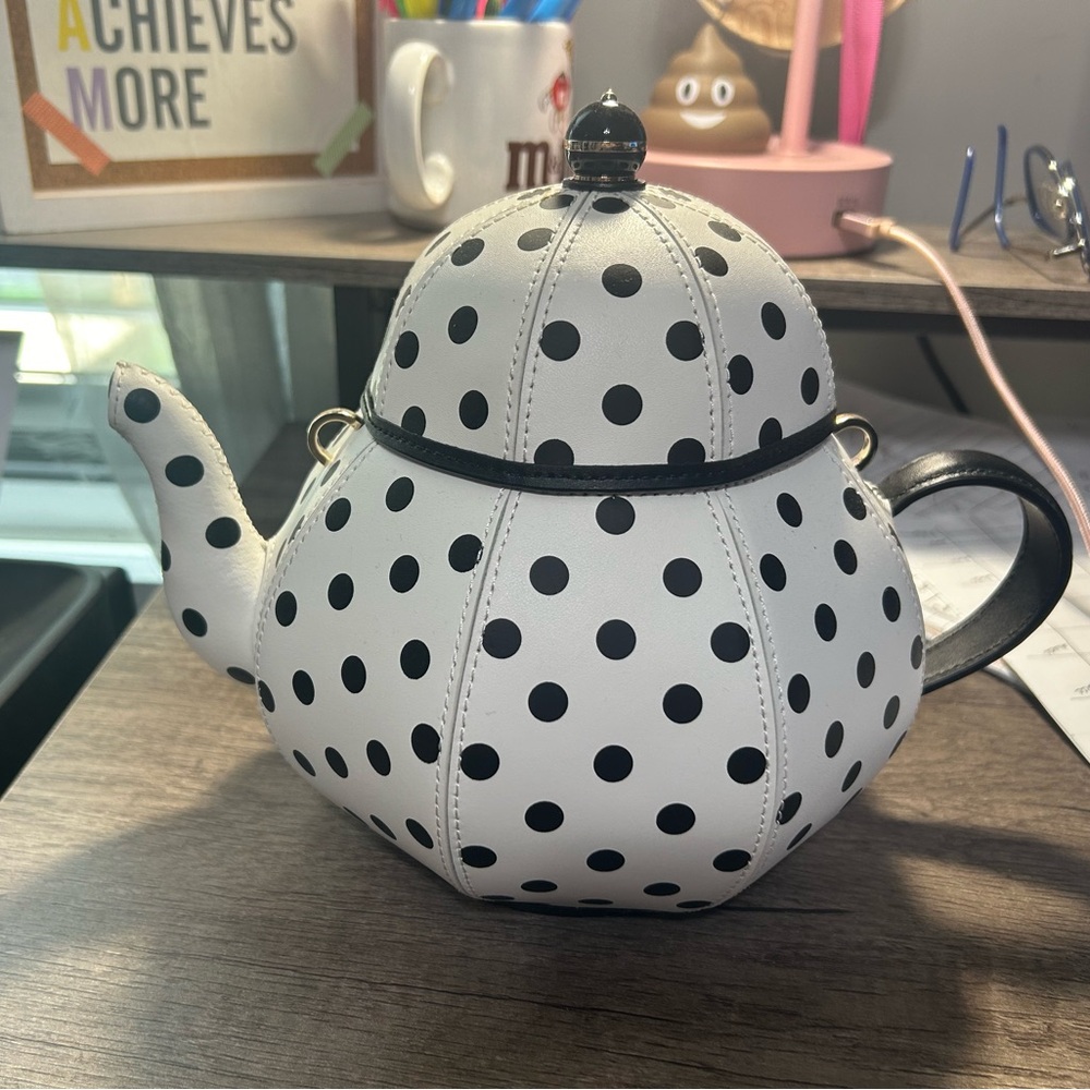 Kate spade Alice in Wonderland Tea Pot purse new with tags